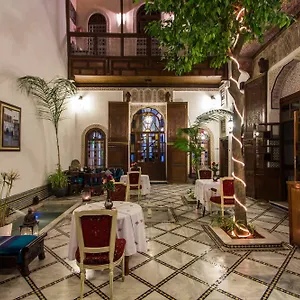 4* Riad Les Remparts De